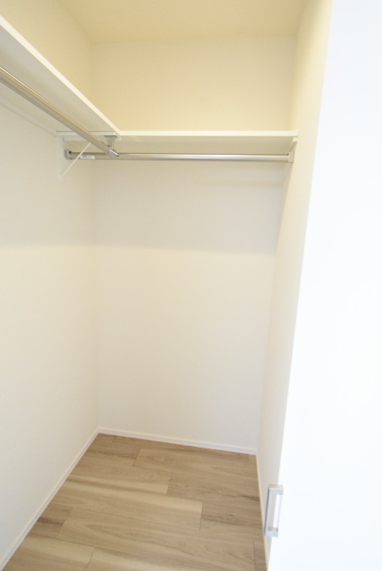 ��ʌ��������܎s�k��y�C���Q���ڂ̃}���V�����̎��[