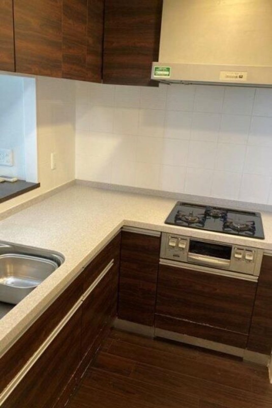 ��ʌ��������܎s�Y�a���ՂX���ڂ̃}���V�����̃L�b�`��