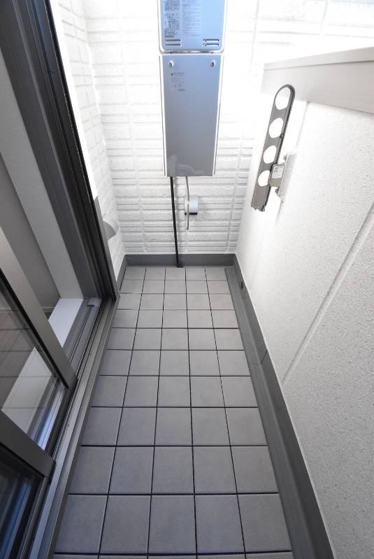 ��ʌ��z�J�s���]���Q���ڂ̃}���V�����̃o���R�j�[