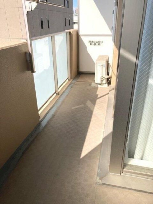 ��ʌ��������܎s�Y�a���ՂX���ڂ̃}���V�����̃o���R�j�[