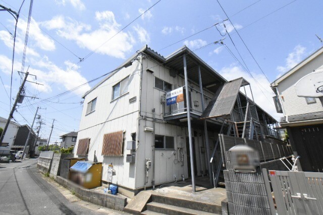 ��ʌ��������܎s������x�蒬�̃A�p�[�g�̌����O��