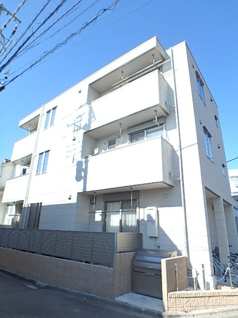 ��ʌ��������܎s������㗎���R���ڂ̃}���V�����̌����O��