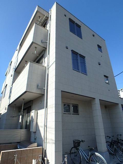 ��ʌ��������܎s������㗎���R����12-23�̃}���V�����̌����O��