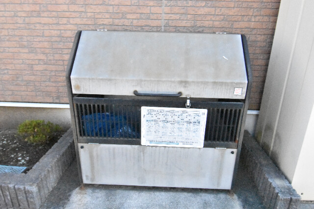 ��ʌ������s�V�����X���ڂ̃A�p�[�g�̂��̑�