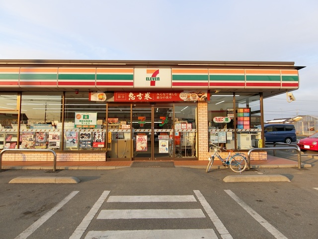 ��ʌ������s�V�����X���ڂ̃A�p�[�g�̎���