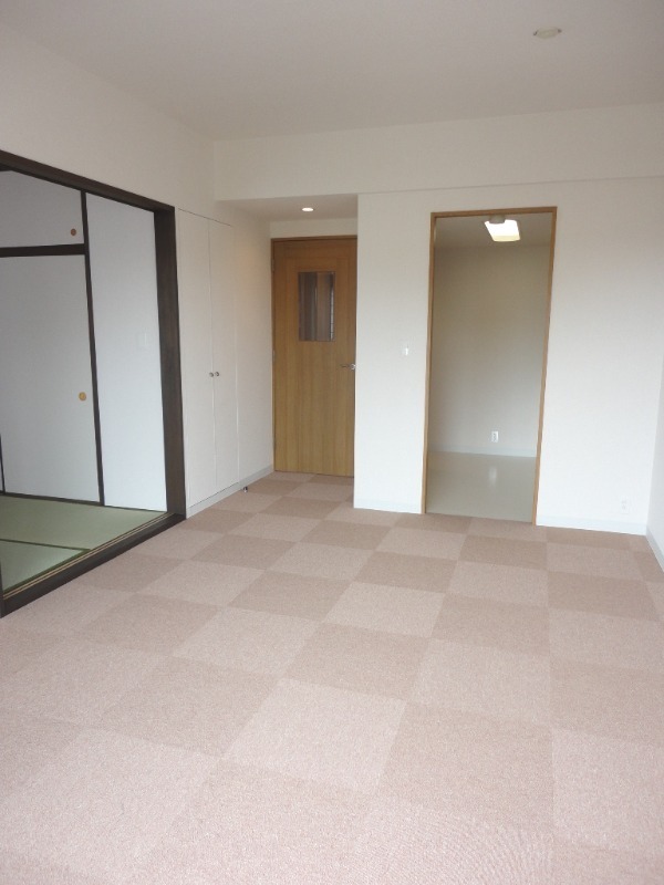 ��ʌ��������܎s�k����i���R���ڂ̃}���V�����̋��ԁE���r���O