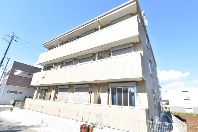 ��ʌ��������܎s���搼��{�P����45-2�̃A�p�[�g�̌����O��