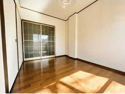 ��ʌ��k�����S�ɓޒ��h�U���ڂ̃A�p�[�g�̂��̑�