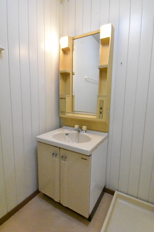 ��ʌ��������܎s�����擌��{�V���ڂ̃}���V�����̐��ʏ�