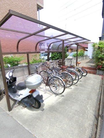 ��ʌ�����s�厚���s�̃A�p�[�g�̂��̑�