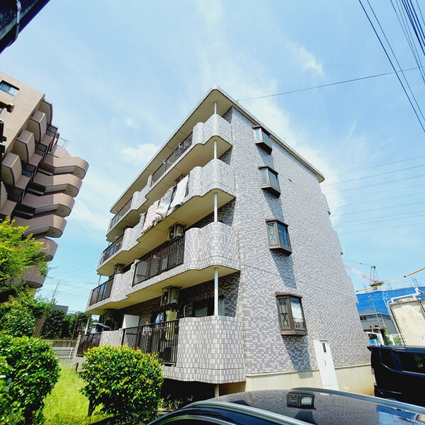 ��ʌ��������܎s�΋擌�Y�a�T���ڂ̃}���V�����̌����O��