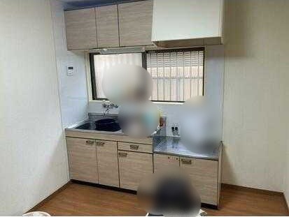 ��ʌ��������܎s������厚���[��̃A�p�[�g�̃L�b�`��