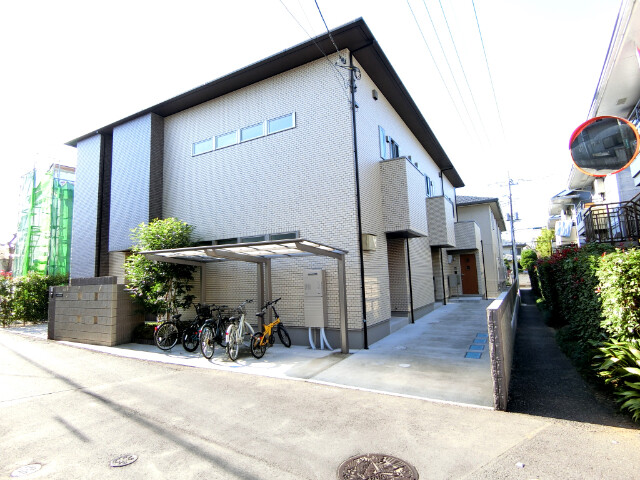 ��ʌ��������܎s��΋�{���Q����9-4�̃A�p�[�g�̌����O��