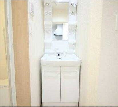 ��ʌ��������܎s����厚�w��̃A�p�[�g�̐��ʏ�