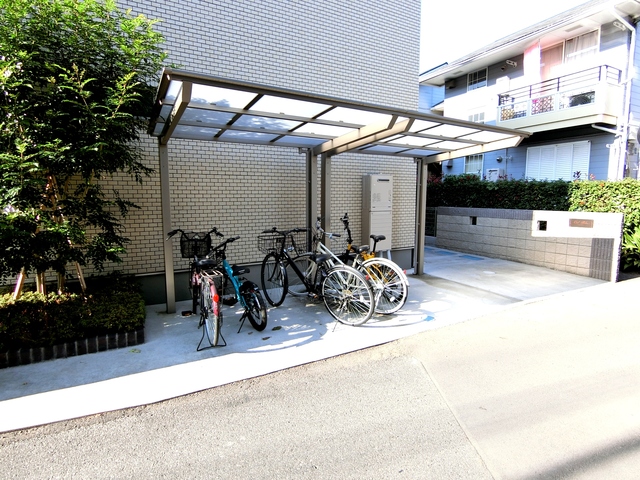 ��ʌ��������܎s��΋�{���Q���ڂ̃A�p�[�g�̂��̑�