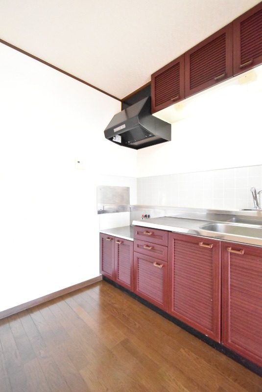 ��ʌ��������܎s���厚�~�����̃A�p�[�g�̃L�b�`��