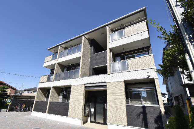 ��ʌ��������܎s����厚�_�c131-1�̃A�p�[�g�̌����O��