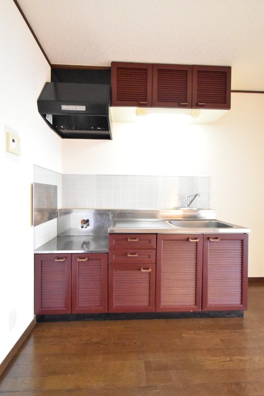 ��ʌ��������܎s���厚�~�����̃A�p�[�g�̃L�b�`��