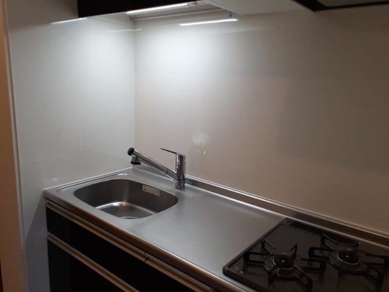 ��ʌ��������܎s����厚�w��̃}���V�����̃L�b�`��