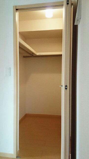 ��ʌ��������܎s������厚�@���̃A�p�[�g�̎��[