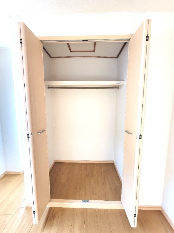 ��ʌ�����s�厚���J�̃A�p�[�g�̎��[