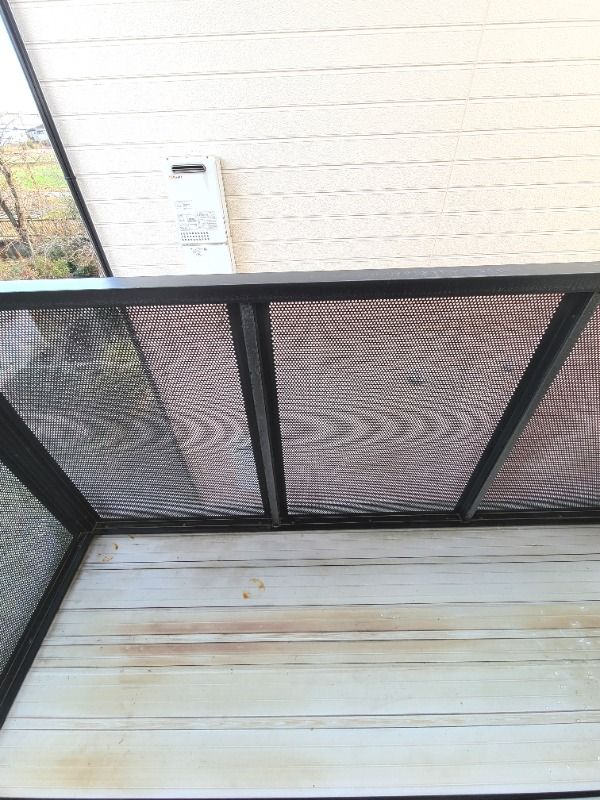 ��ʌ�����s�厚���J�̃A�p�[�g�̃o���R�j�[