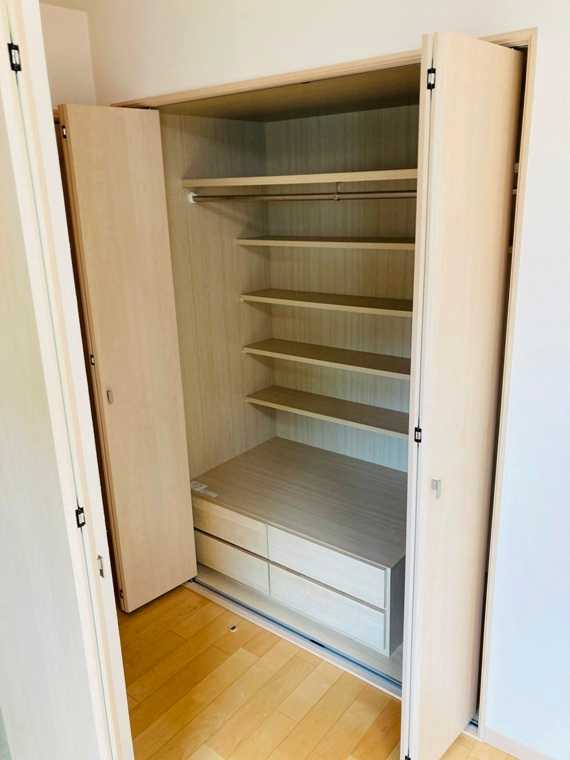 ��ʌ��������܎s��摾�c�E�Q���ڂ̈�ˌ��Ă̎��[