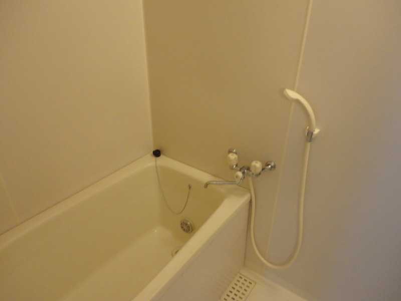 ��ʌ��������܎s�k����i���P���ڂ̃}���V�����̃o�X