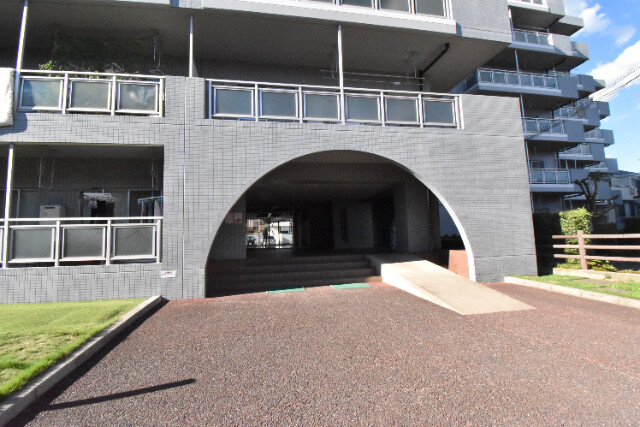 ��ʌ��������܎s�k����i���P����450-1�̃}���V�����̌����O��