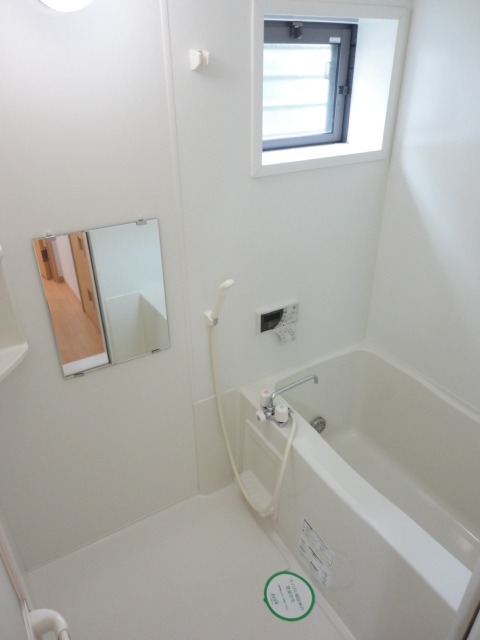 ��ʌ��������܎s��{��㏬���̃A�p�[�g�̃o�X