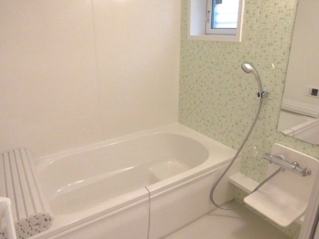 ��ʌ��������܎s�Y�a���؍�U���ڂ̃A�p�[�g�̃o�X