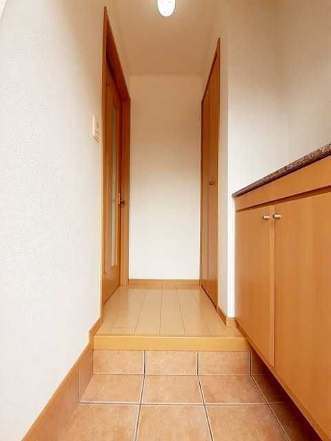 ��ʌ��@�c�s�Β��R���ڂ̃A�p�[�g�̌���