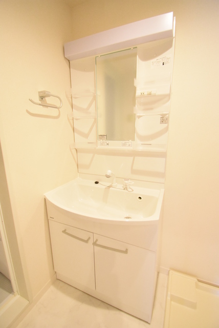 ��ʌ��������܎s�k��g�쒬�P���ڂ̃A�p�[�g�̐��ʏ�