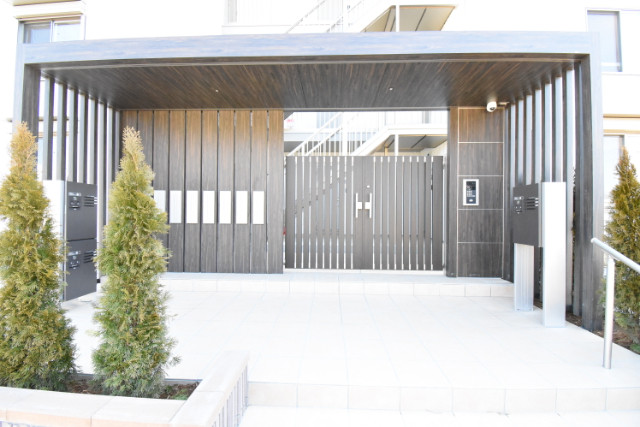 ��ʌ��������܎s�k��g�쒬�P���ڂ̃A�p�[�g�̃G���g�����X