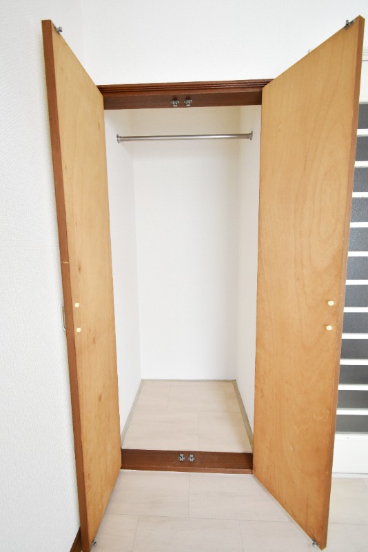 ��ʌ��������܎s��{��听���R���ڂ̃A�p�[�g�̎��[