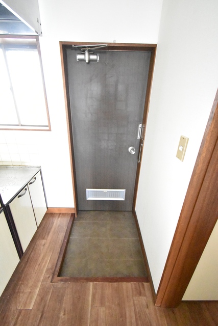 ��ʌ��������܎s��{��听���P���ڂ̃A�p�[�g�̌���