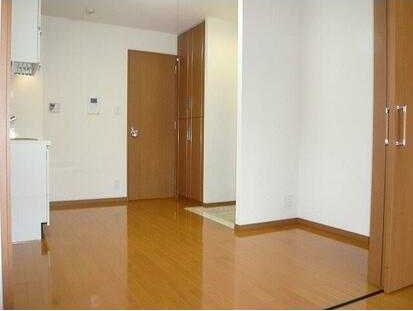 ��ʌ��������܎s�Y�a���ՂR���ڂ̃}���V�����̂��̑��ݔ�