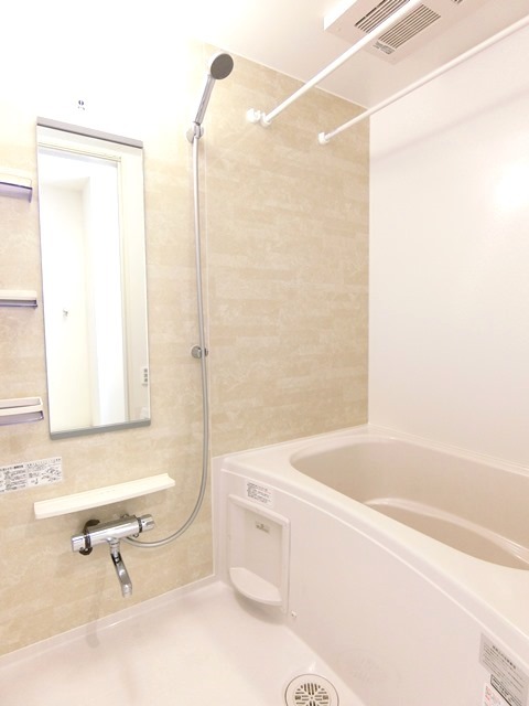 ��ʌ��������܎s�k����i���P���ڂ̃}���V�����̃o�X