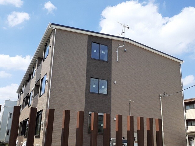 ��ʌ������s���h�P���ڂ̃A�p�[�g�̌����O��