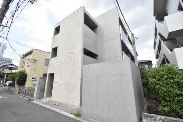 ��ʌ��������܎s������㗎���X����14-8�̃}���V�����̌����O��