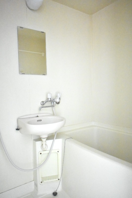 ��ʌ��˓c�s�����Q���ڂ̃}���V�����̐��ʏ�