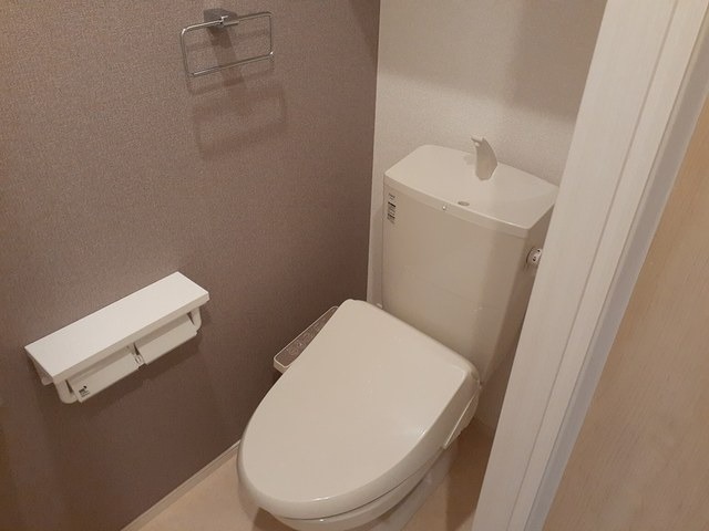 ��ʌ������s���h�P���ڂ̃A�p�[�g�̃g�C��