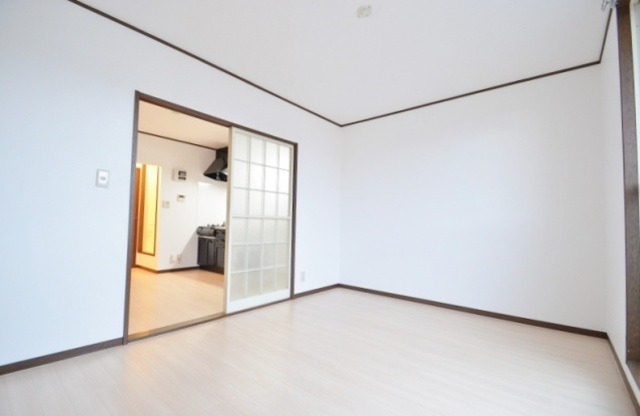 ��ʌ��������܎s����厚���m��̃A�p�[�g�̂��̑�