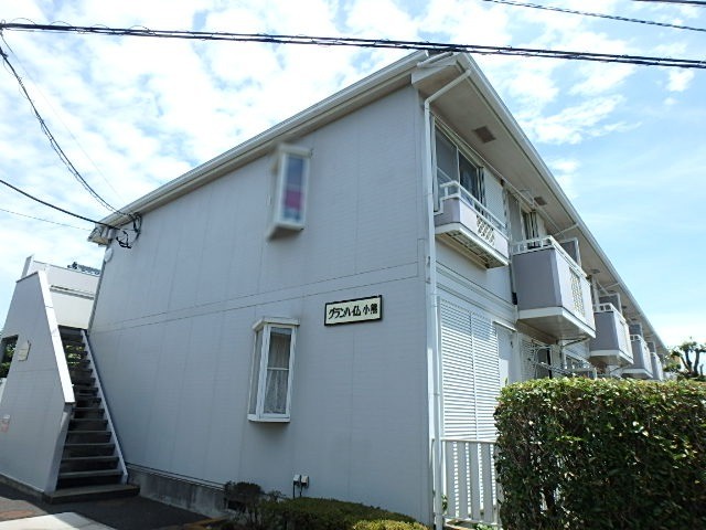 ��ʌ��������܎s������厚����318-1�̃A�p�[�g�̌����O��