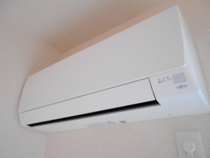 ��ʌ�����s�����Q���ڂ̃A�p�[�g�̂��̑��ݔ�