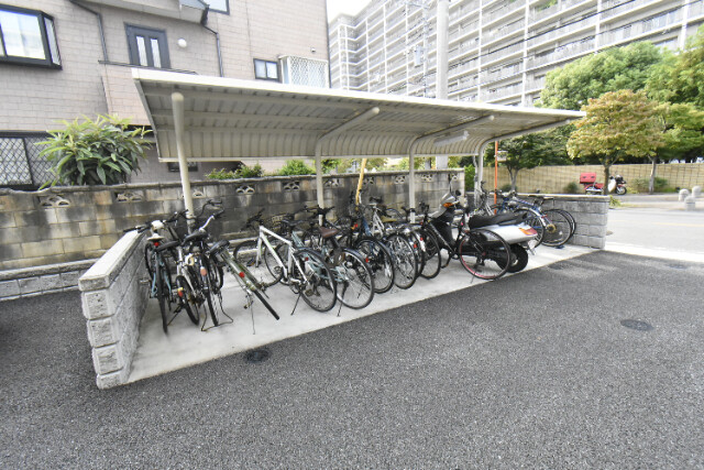 ��ʌ�����s�����Q���ڂ̃A�p�[�g�̂��̑�