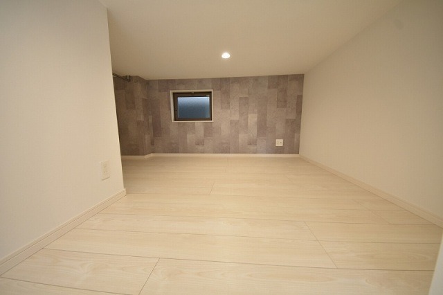 ��ʌ��������܎s���撆���P���ڂ̃A�p�[�g�̂��̑�