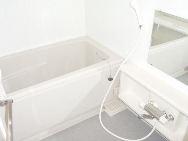 ��ʌ�����s�h���P���ڂ̃}���V�����̃o�X