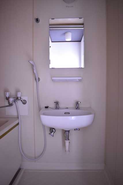 ��ʌ��������܎s��΋擌��΂S���ڂ̃A�p�[�g�̐��ʏ�