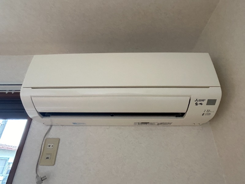 ��ʌ��s�c�s����S���ڂ̃A�p�[�g�̂��̑��ݔ�